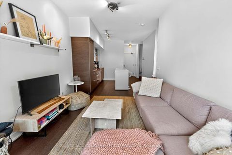 Photo 4 at 444 - 1030 King Street W, Niagara, Toronto