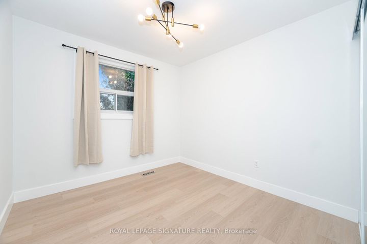 Photo 20 at 85 - 1055 Shawnmarr Road, Port Credit, Mississauga