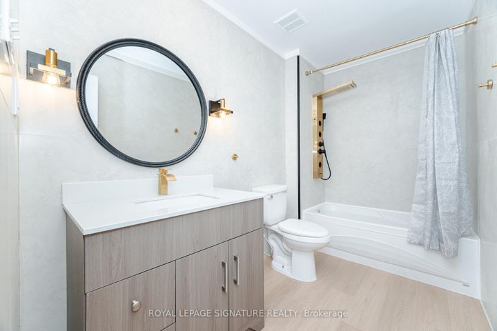 Photo 22 at 85 - 1055 Shawnmarr Road, Port Credit, Mississauga