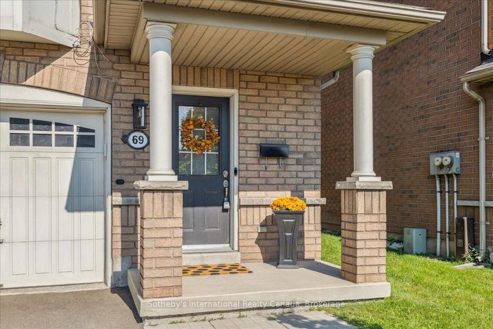 Photo 1 at 69 - 470 Beach Boulevard, Hamilton Beach, Hamilton