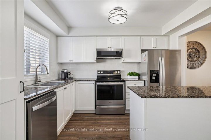 Photo 14 at 69 - 470 Beach Boulevard, Hamilton Beach, Hamilton