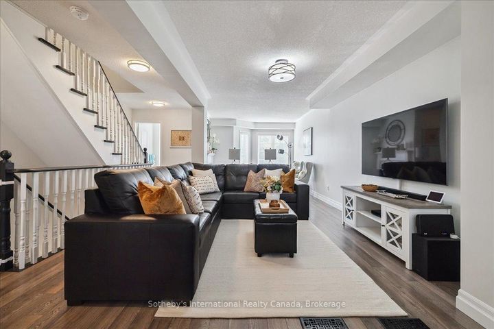 Photo 20 at 69 - 470 Beach Boulevard, Hamilton Beach, Hamilton