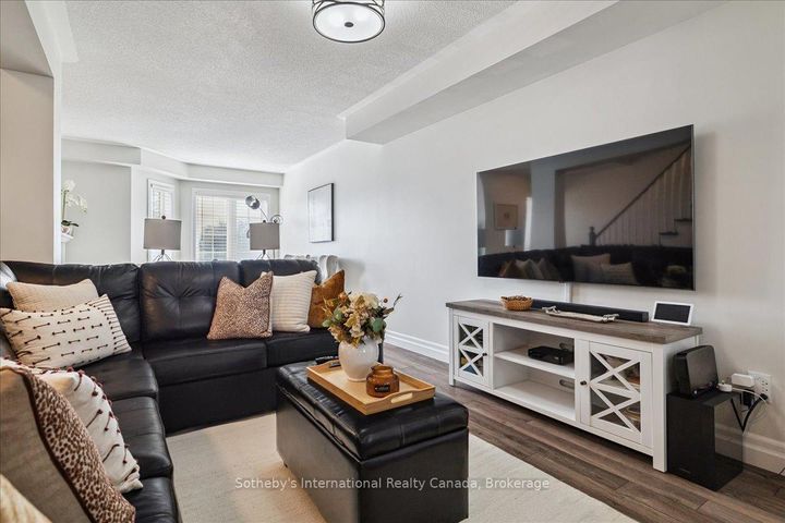 Photo 25 at 69 - 470 Beach Boulevard, Hamilton Beach, Hamilton