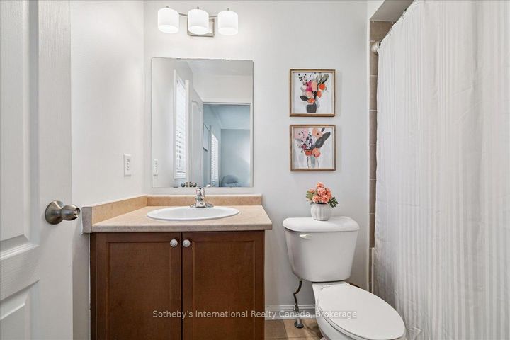 Photo 33 at 69 - 470 Beach Boulevard, Hamilton Beach, Hamilton
