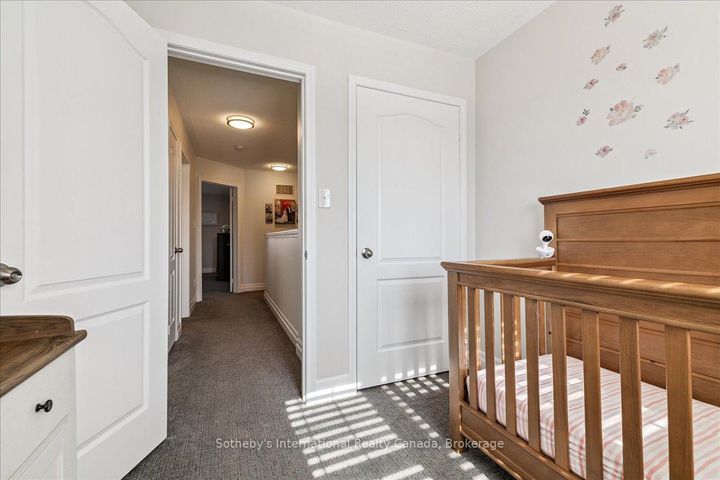 Photo 37 at 69 - 470 Beach Boulevard, Hamilton Beach, Hamilton