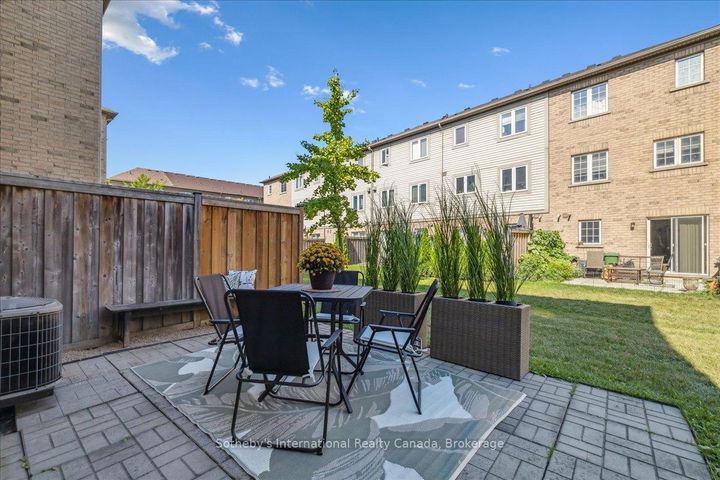 Photo 40 at 69 - 470 Beach Boulevard, Hamilton Beach, Hamilton