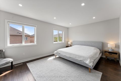 Photo 19 at 57 Royal Appian Crescent, Patterson, Vaughan