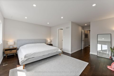 Photo 21 at 57 Royal Appian Crescent, Patterson, Vaughan