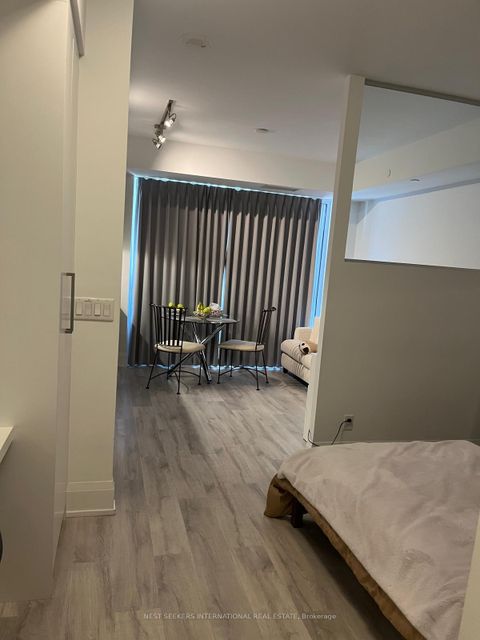 Photo 1 at 1606 - 101 Erskine Avenue, Mount Pleasant West, Toronto