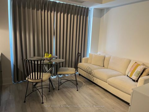 Photo 2 at 1606 - 101 Erskine Avenue, Mount Pleasant West, Toronto
