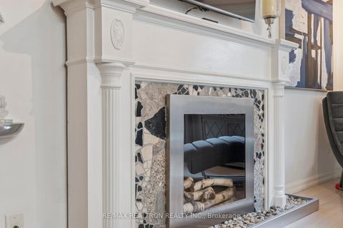 Photo 16 at 117 Glen Crescent, Uplands, Vaughan