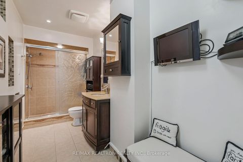 Photo 27 at 117 Glen Crescent, Uplands, Vaughan