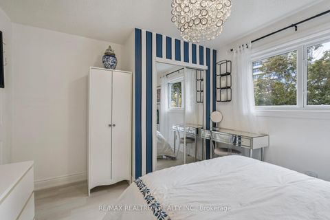 Photo 30 at 117 Glen Crescent, Uplands, Vaughan