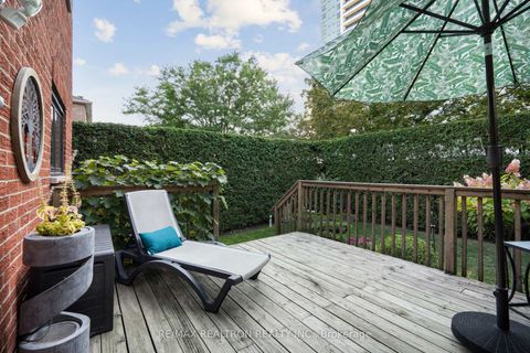Photo 36 at 117 Glen Crescent, Uplands, Vaughan