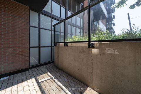 Photo 15 at 118 - 2300 St Clair Avenue W, Junction Area, Toronto