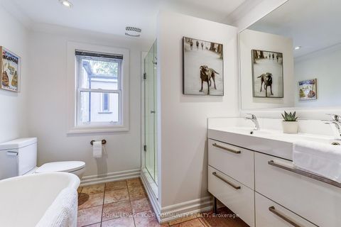 Photo 23 at 13 Howland Road, North Riverdale, Toronto
