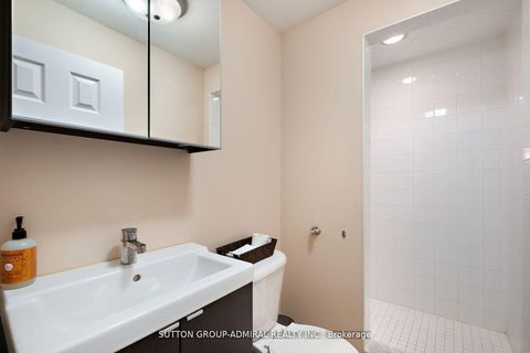 Photo 28 at 19 Langtry Place, Uplands, Vaughan