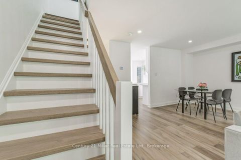 Photo 21 at 17 - 1120 Queens Avenue, CP College Park, Oakville