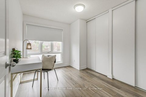 Photo 23 at 17 - 1120 Queens Avenue, CP College Park, Oakville
