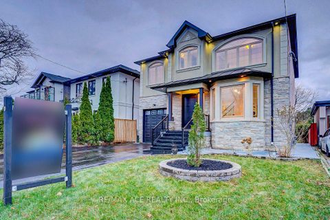 Photo 1 at 73 Inniswood Drive, Maryvale, Toronto