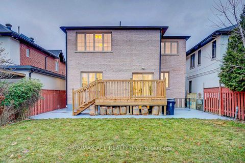Photo 40 at 73 Inniswood Drive, Maryvale, Toronto