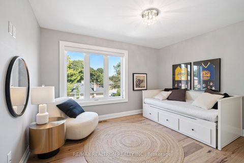 Photo 33 at 28 Burwood Road, Rosethorn, Toronto