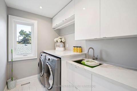 Photo 37 at 28 Burwood Road, Rosethorn, Toronto