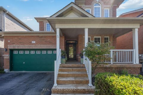 Photo 6 at 51 Haverhill Terrace, Bayview Wellington, Aurora