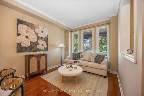 Photo 9 at 51 Haverhill Terrace, Bayview Wellington, Aurora