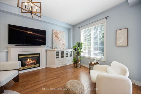 Photo 24 at 51 Haverhill Terrace, Bayview Wellington, Aurora