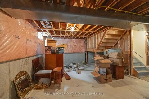 Photo 41 at 51 Haverhill Terrace, Bayview Wellington, Aurora