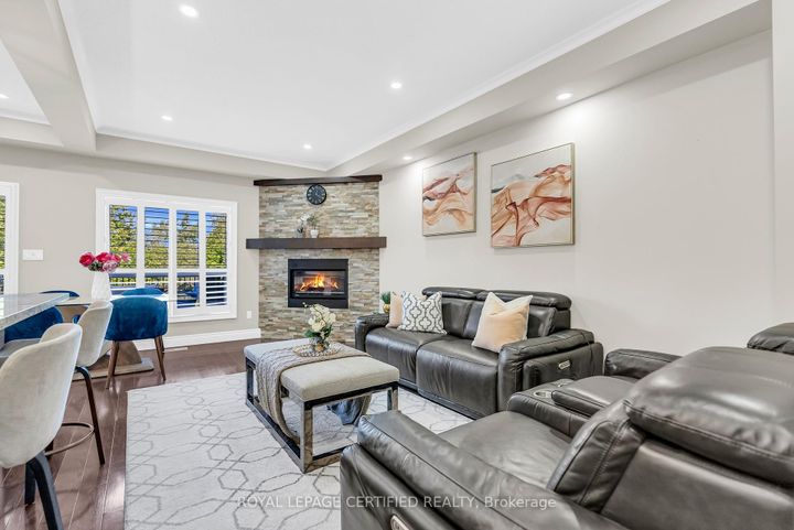 Photo 7 at 4093 Medland Drive, Rose, Burlington