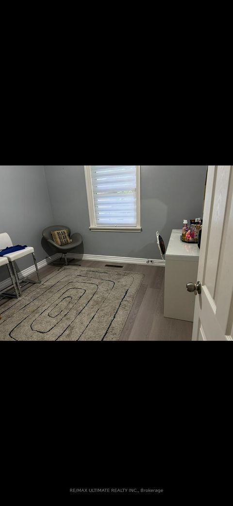 Photo 11 at 21 Benway Drive, Kipling, Toronto