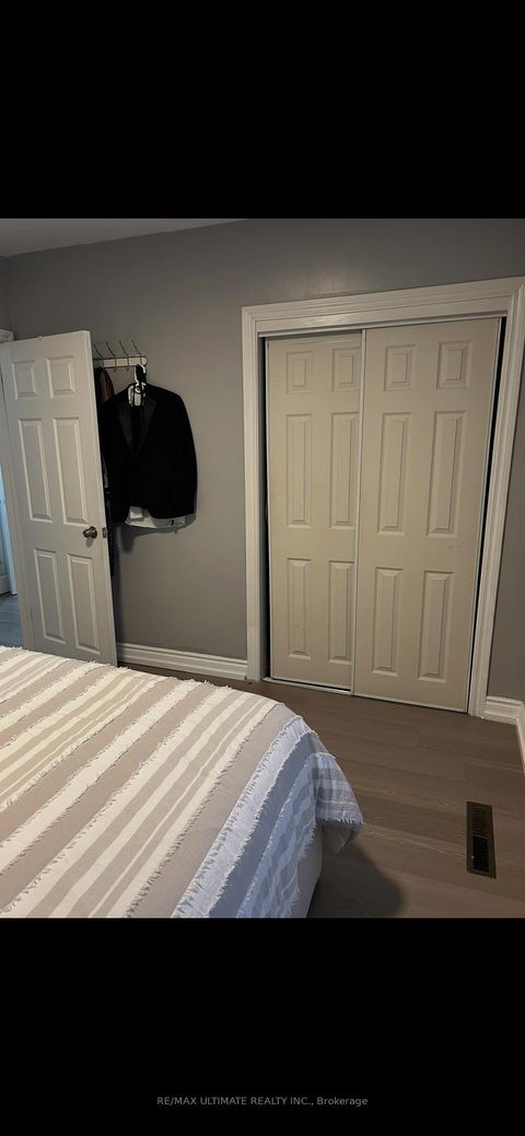 Photo 13 at 21 Benway Drive, Kipling, Toronto