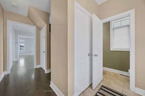 Photo 5 at 76 Forsyth Crescent, West Bayfield, Barrie