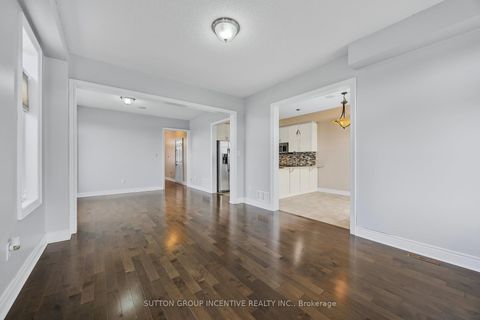 Photo 9 at 76 Forsyth Crescent, West Bayfield, Barrie