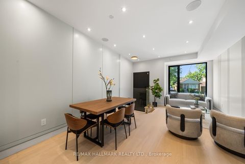 Photo 1 at 16A Kenrae Road, Leaside, Toronto