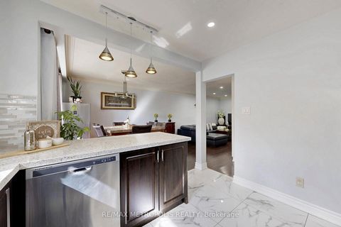 Photo 13 at 49 Magellan Drive, Jane Heights, Toronto