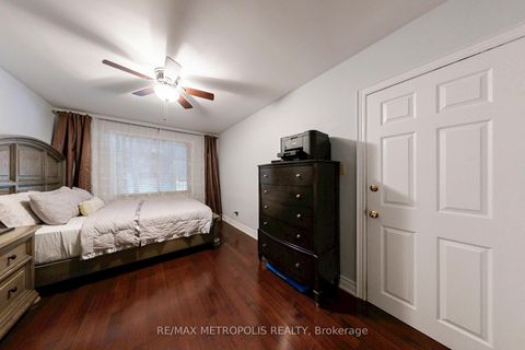 Photo 18 at 49 Magellan Drive, Jane Heights, Toronto