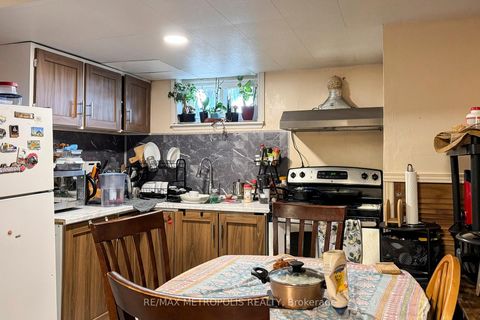 Photo 29 at 49 Magellan Drive, Jane Heights, Toronto