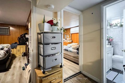 Photo 31 at 49 Magellan Drive, Jane Heights, Toronto
