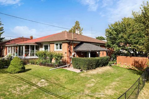 Photo 40 at 49 Magellan Drive, Jane Heights, Toronto