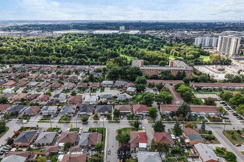 Photo 45 at 49 Magellan Drive, Jane Heights, Toronto