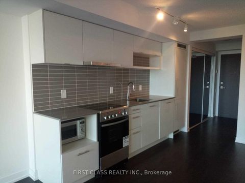 Photo 3 at 1009 - 365 Church Street E, Yonge Corridor, Toronto Photo 3 at 1009 - 365 Church Street E, Yonge Corridor, Toronto