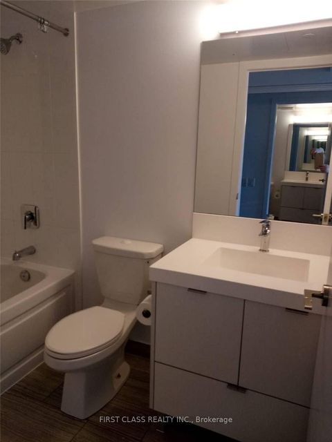 Photo 13 at 1009 - 365 Church Street E, Yonge Corridor, Toronto Photo 13 at 1009 - 365 Church Street E, Yonge Corridor, Toronto