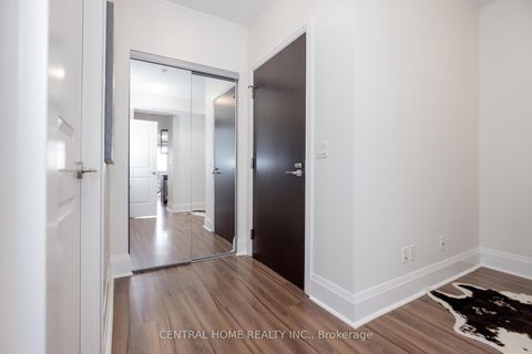 Photo 4 at 501 - 100 Harrison Garden Boulevard, Willowdale East, Toronto
