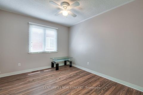 Photo 17 at 115 Ridgeway Court, Maple, Vaughan