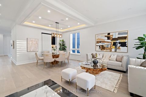 Photo 5 at 251 Kennedy Road, Cliffside, Toronto