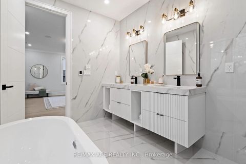 Photo 26 at 251 Kennedy Road, Cliffside, Toronto