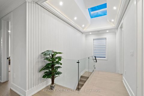 Photo 33 at 251 Kennedy Road, Cliffside, Toronto